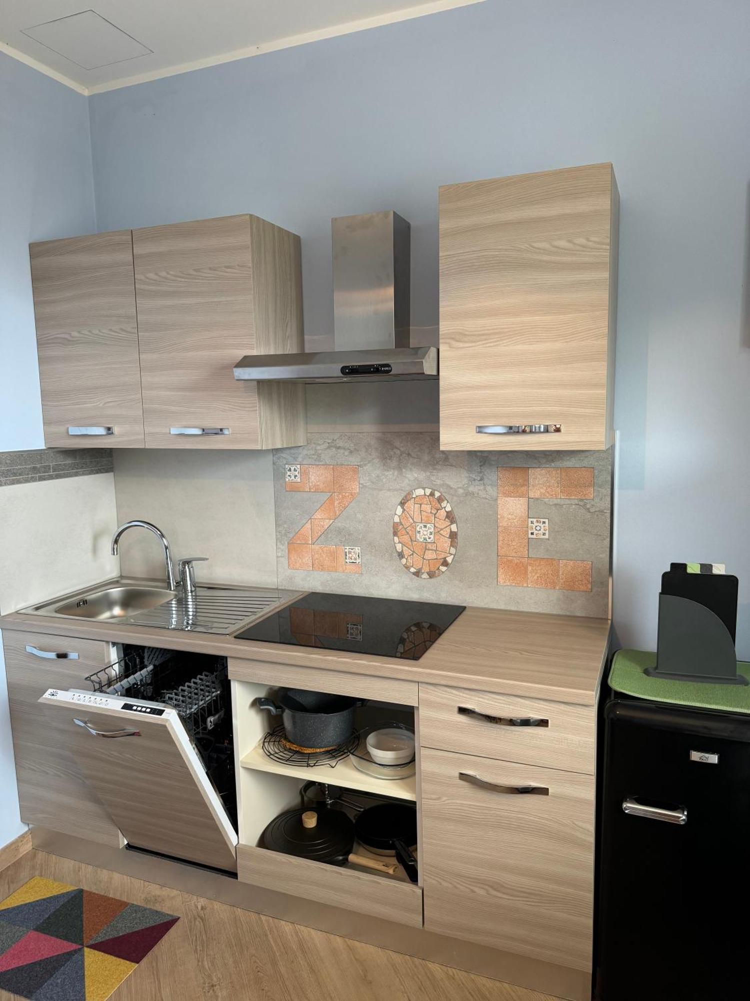 Villa Zoe - Suite Con Sauna Margone  Экстерьер фото